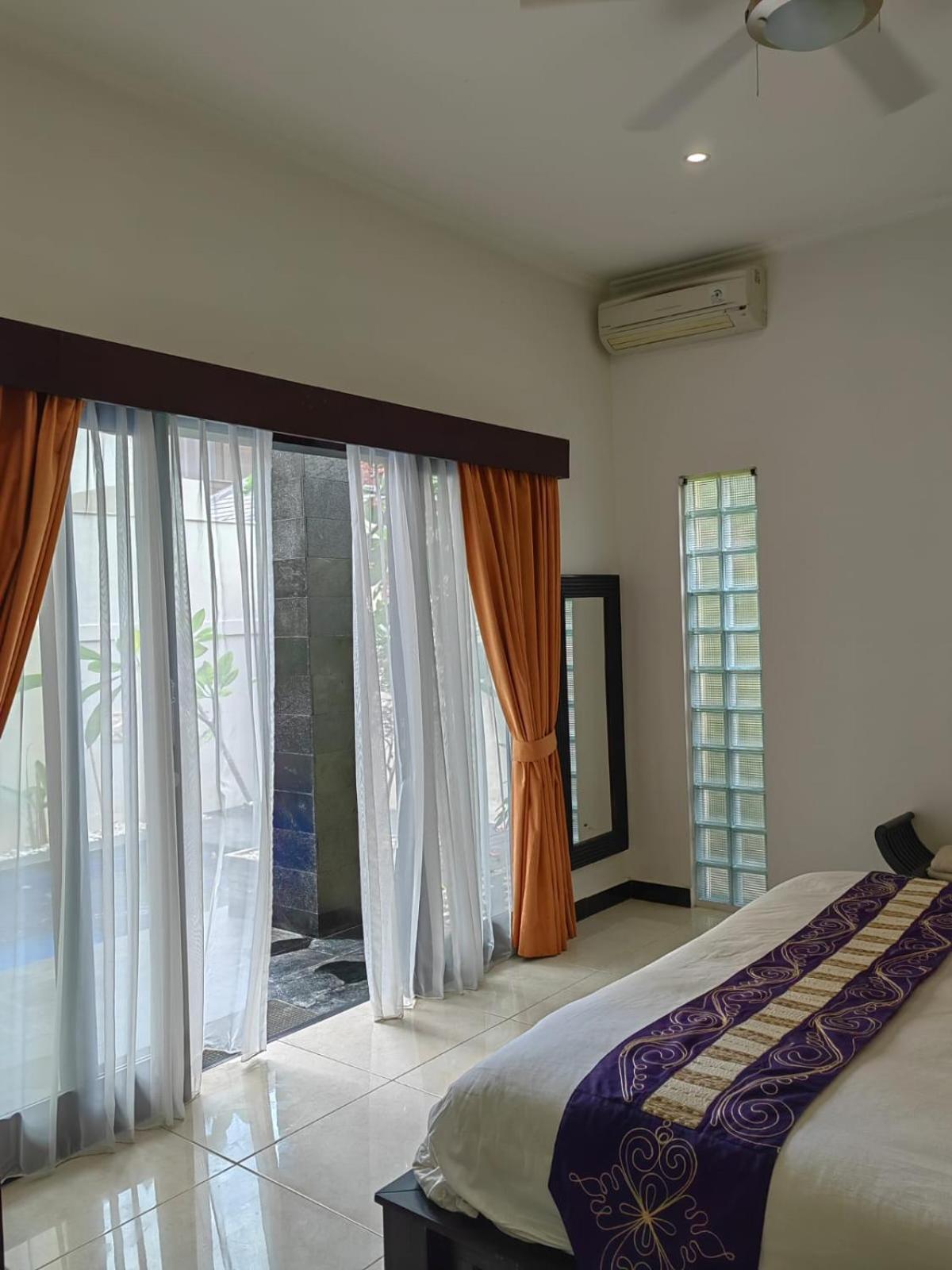 Bali, Kuta, De Kubu Villa No1 Legian Eksteriør billede